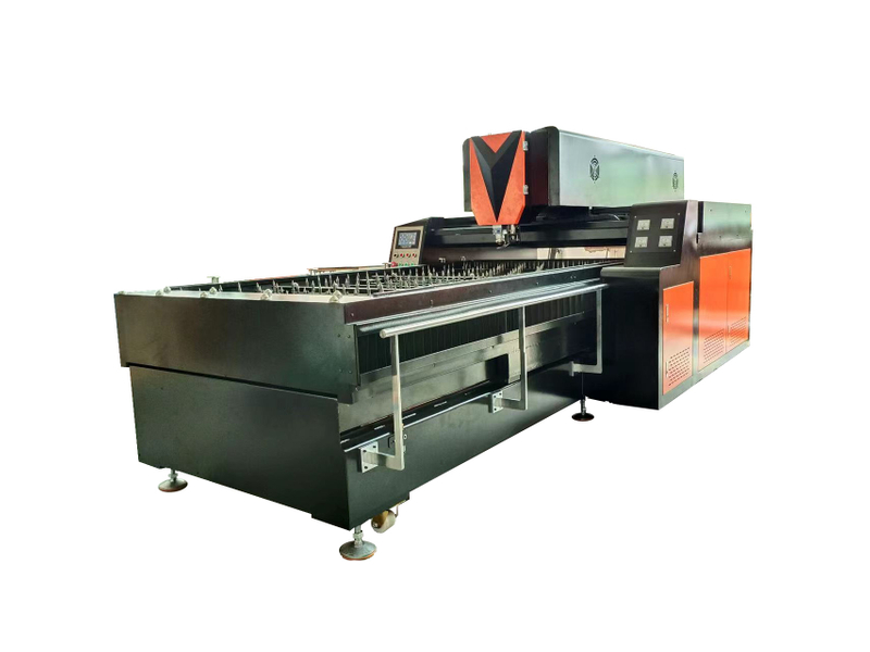 Nuevo modelo de m&aacute;quina cortadora l&aacute;ser de 600 vatios TSD-LC600-1325 con cabezal l&aacute;ser m&oacute;vil para corte de madera contrachapada